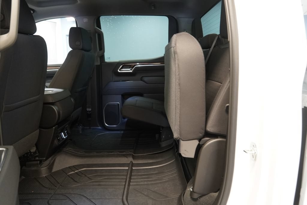 2026 Chevrolet Silverado 1500 RST - Photo 25