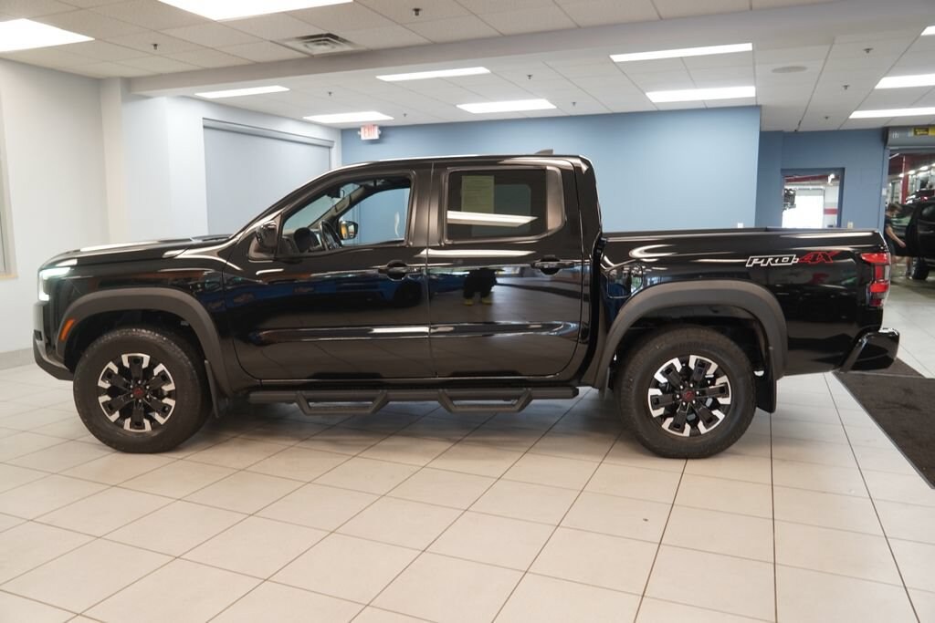 Used 2023 Nissan Frontier Crew Cab PRO-4X 4x4 Truck Crew Cab