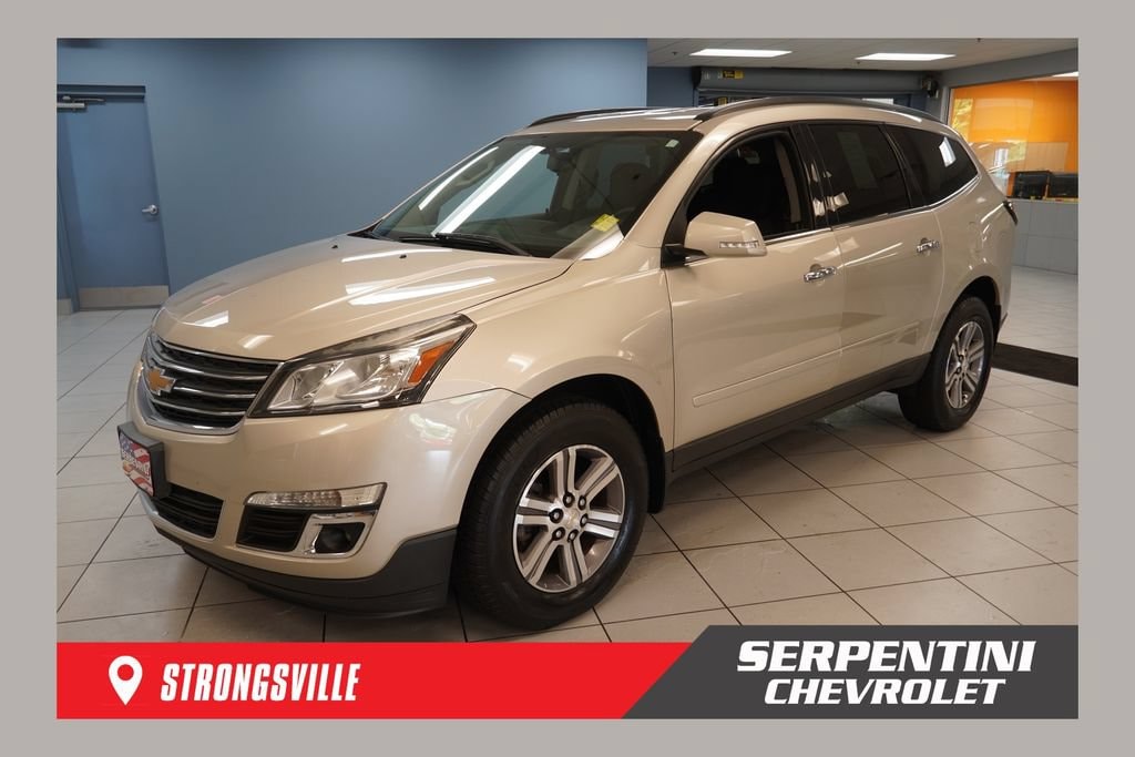 2017 Chevrolet Traverse LT FWD photo