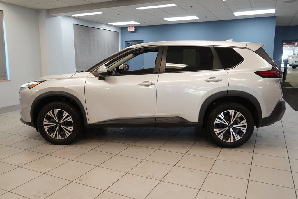 Used 2022 Nissan Rogue SV Intelligent AWD SUV