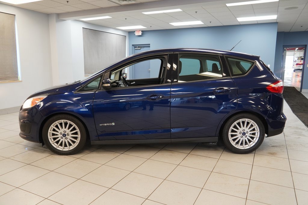 Used 2016 Ford C-Max SE with VIN 1FADP5AU2GL111157 for sale in Strongsville, OH
