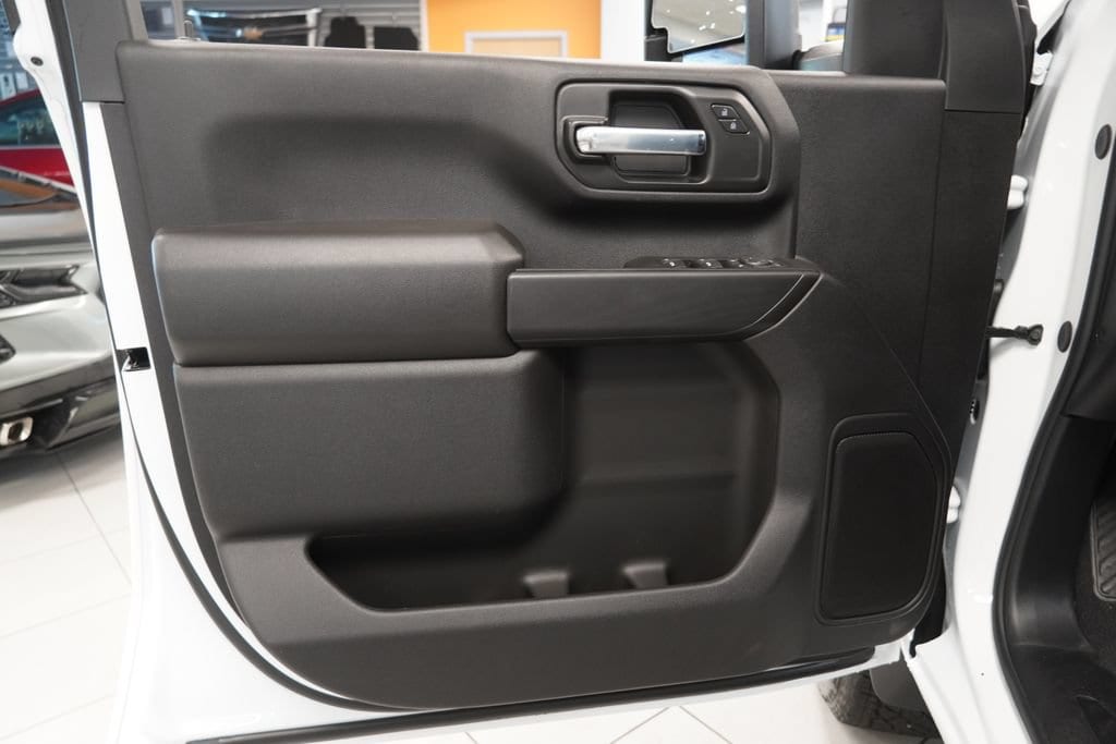 2026 Chevrolet Silverado 2500 HD Custom - Photo 15