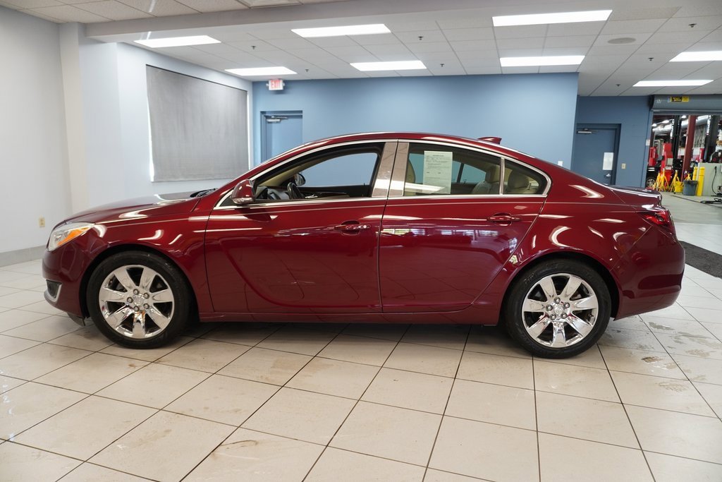 2016 Buick Regal Premium II photo 2