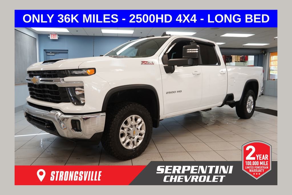 2025 Chevrolet Silverado HD LT 4WD Crew Cab Standard Box's photo