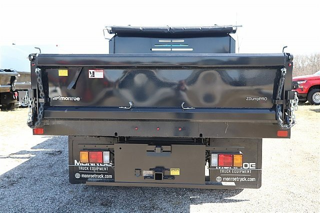 2025 Chevrolet Silverado 4500HD photo 4