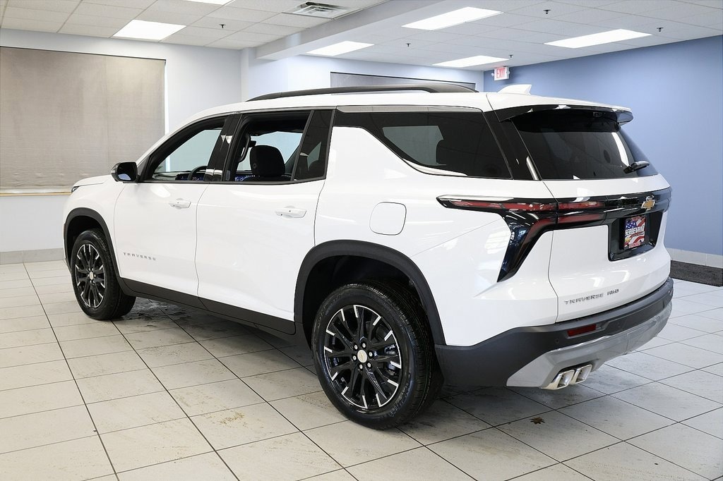New 2026 Chevrolet Traverse LT SUV