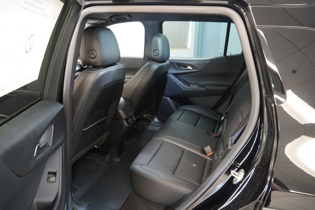 2026 Chevrolet Equinox LT - Photo 17