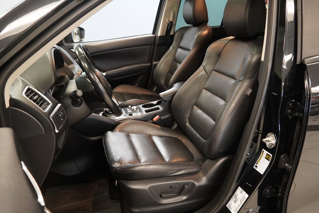 2016 Mazda CX-5 Grand Touring photo 3