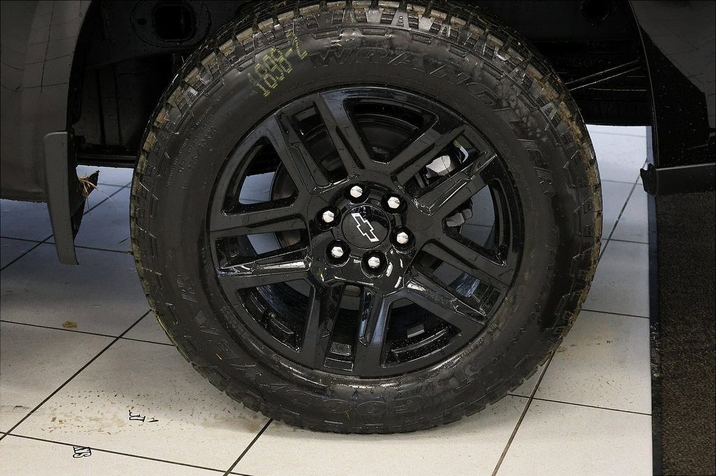 New 2026 Chevrolet Silverado 1500 Custom Truck