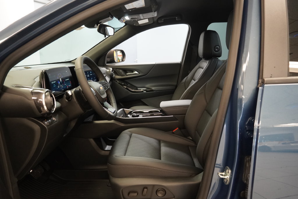 New 2027 Chevrolet Equinox LT SUV