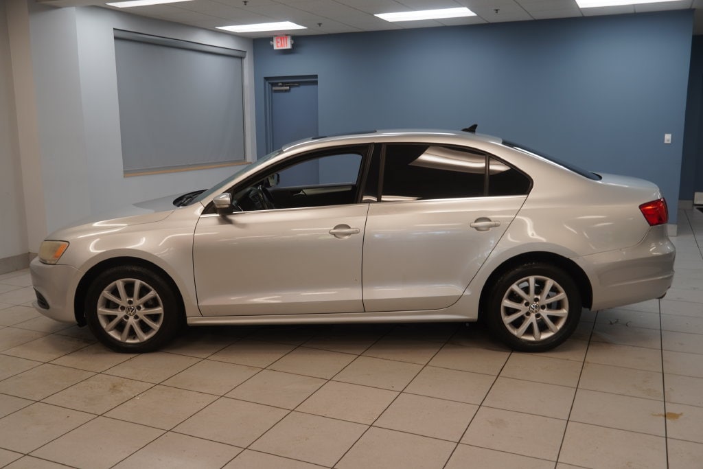 Used 2013 Volkswagen Jetta 2.5L SE Sedan