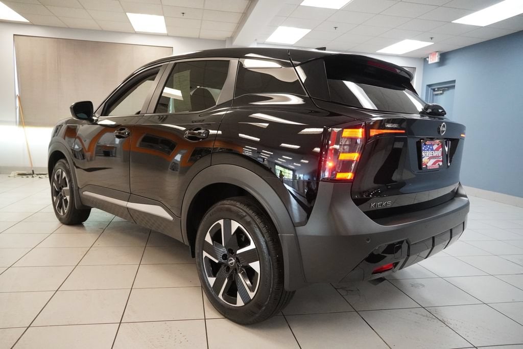 Used 2025 Nissan Kicks SV Intelligent AWD SUV