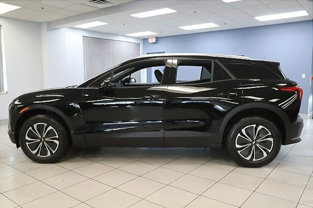 New 2025 Chevrolet Blazer EV LT SUV