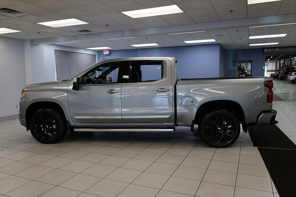 New 2026 Chevrolet Silverado 1500 High Country Truck