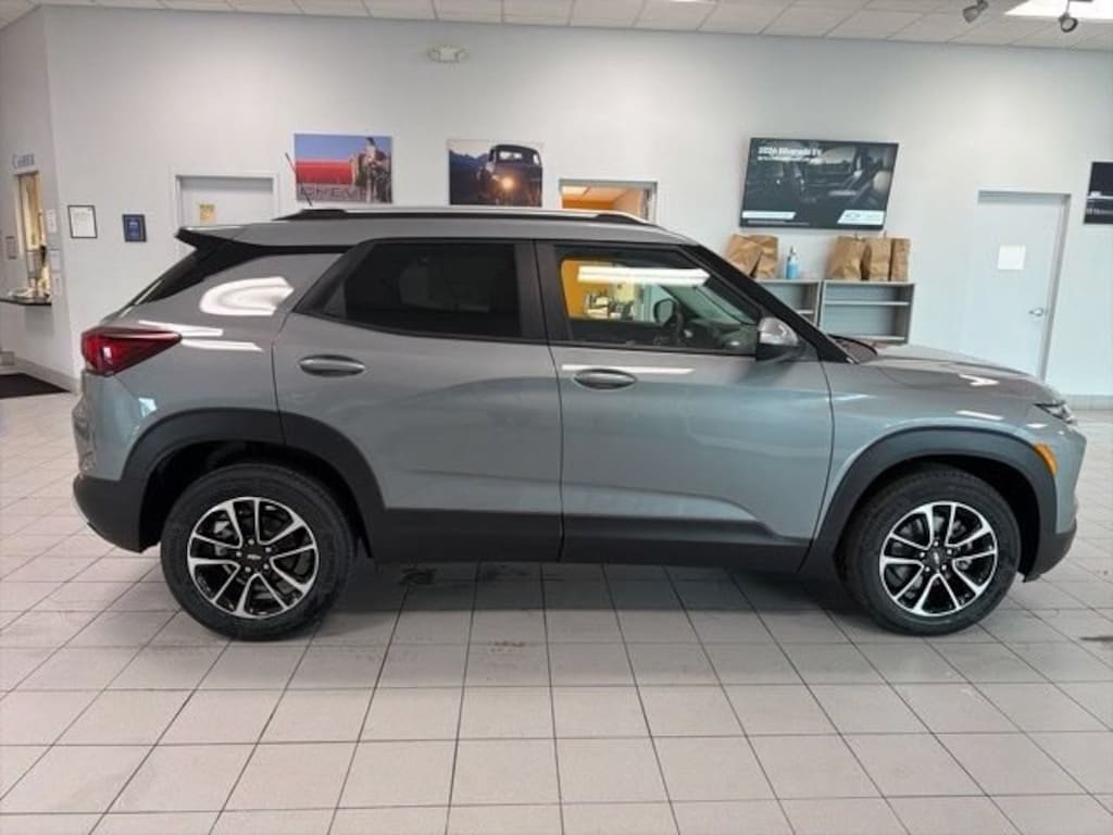 New 2026 Chevrolet Trailblazer LT SUV