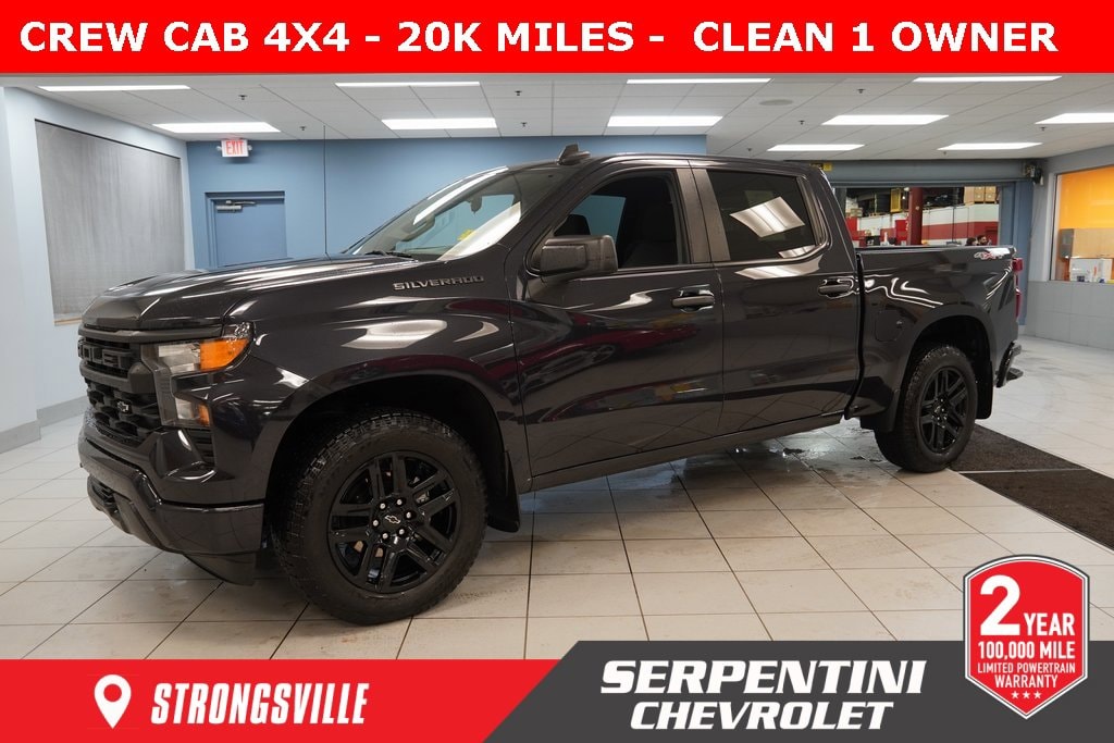 2022 Chevrolet Silverado Base's photo