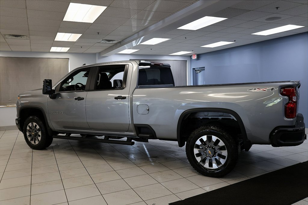 2026 Chevrolet Silverado 2500HD Custom photo 4
