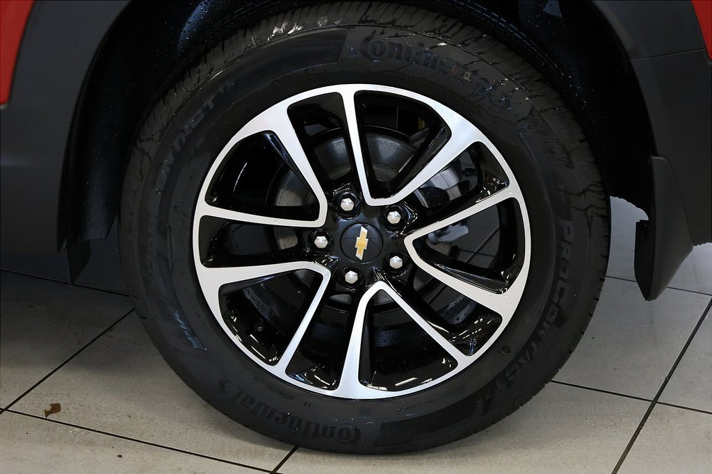2026 Chevrolet Trailblazer LT photo 3
