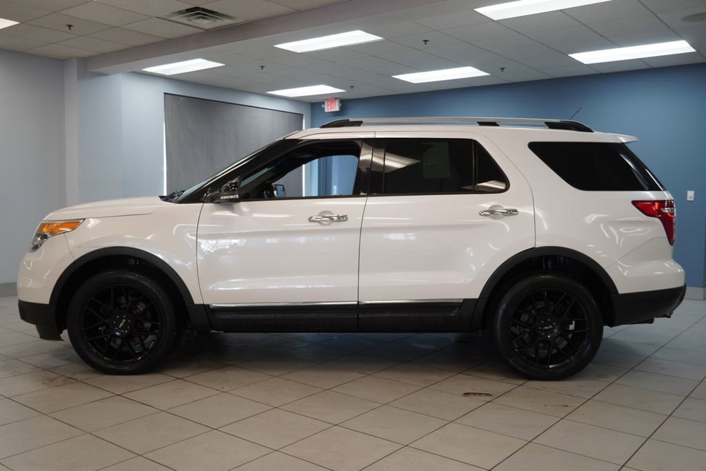 Used 2014 Ford Explorer XLT with VIN 1FM5K8D86EGC31543 for sale in Strongsville, OH