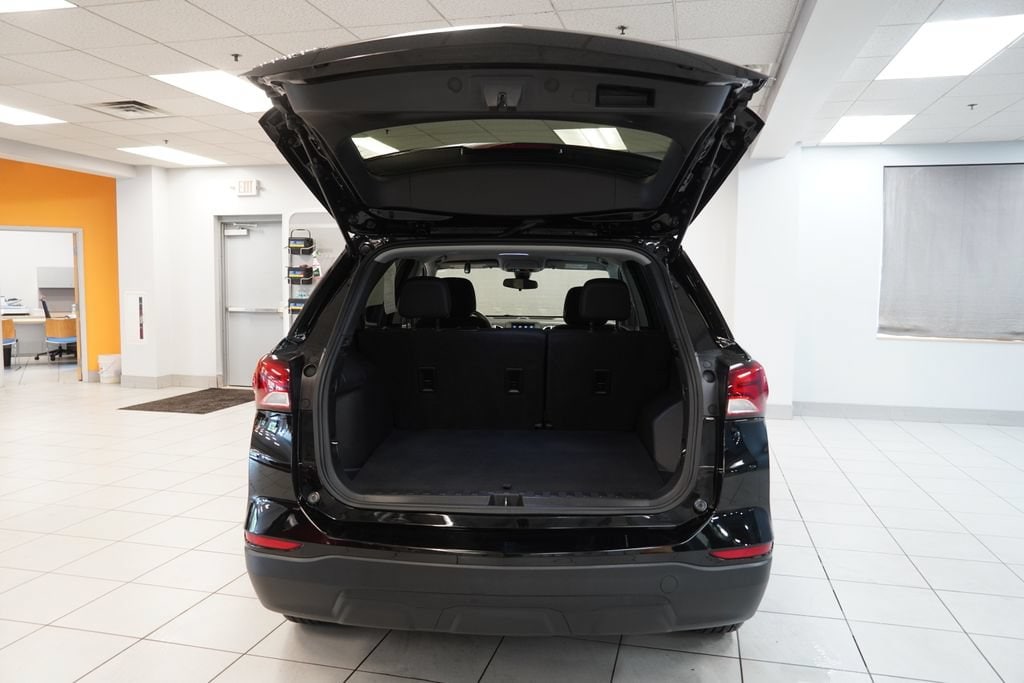 2024 Chevrolet Equinox LS - Photo 9