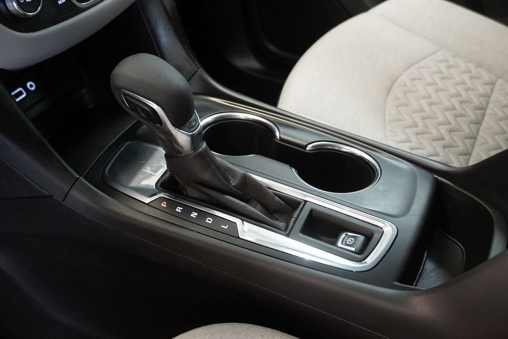 2024 Chevrolet Equinox LS - Photo 22