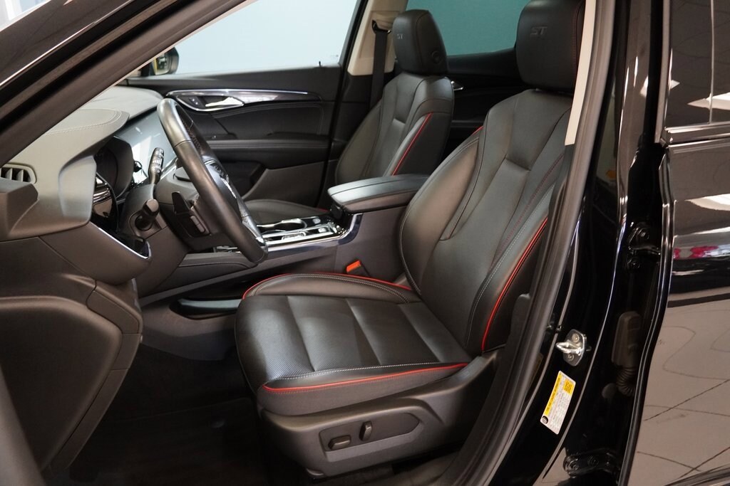 Used 2022 Buick Envision Essence SUV