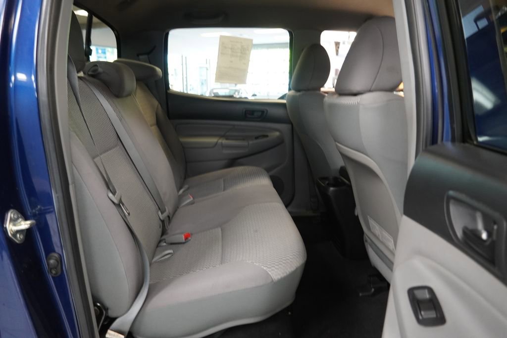 2015 Toyota Tacoma Base - Photo 28