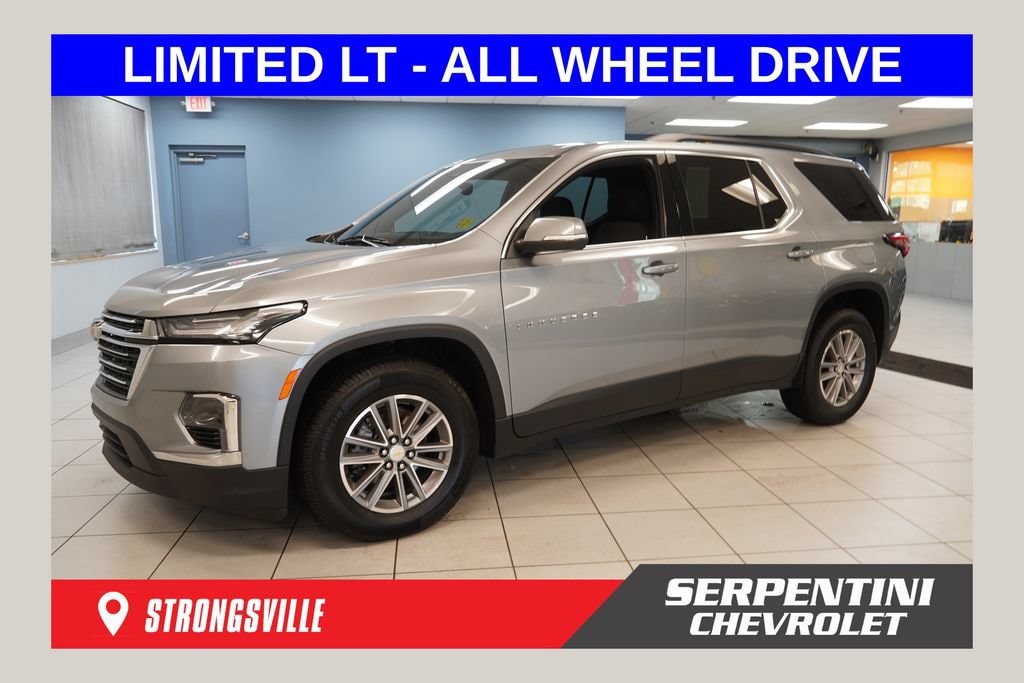 Used 2024 Chevrolet Traverse Limited LT Cloth SUV