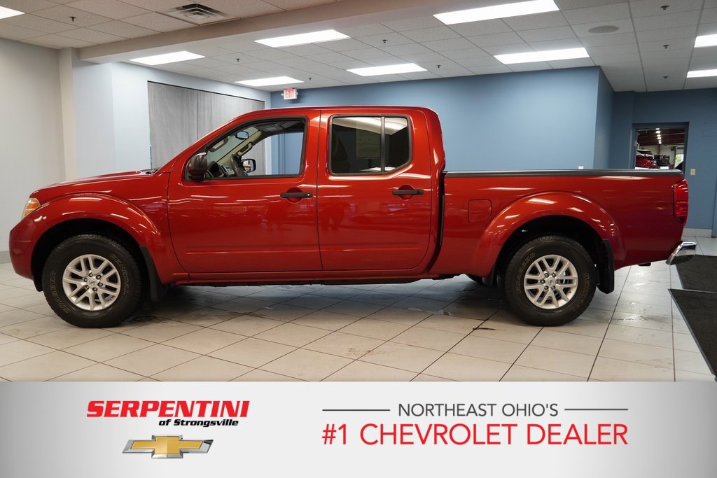 2014 Nissan Frontier SV photo 2