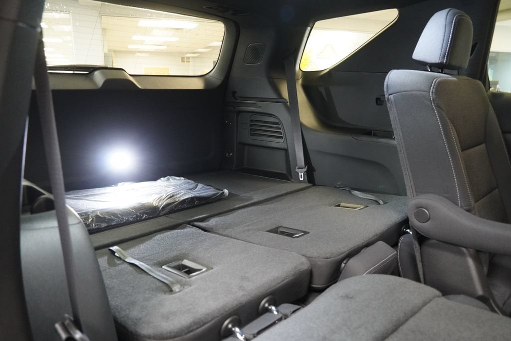 2027 Chevrolet Traverse LT - Photo 34