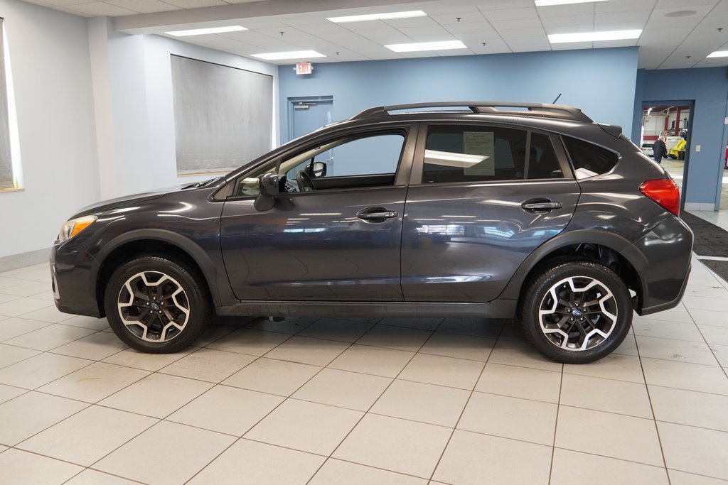 2016 Subaru Crosstrek 2.0i Premium photo 2