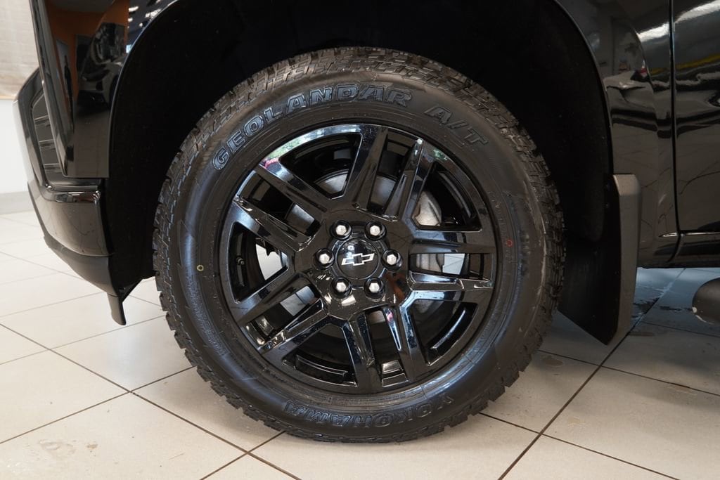 2022 Chevrolet Silverado 1500 Limited RST - Photo 15