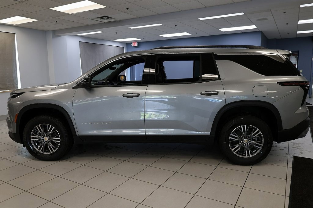 New 2026 Chevrolet Traverse LT SUV