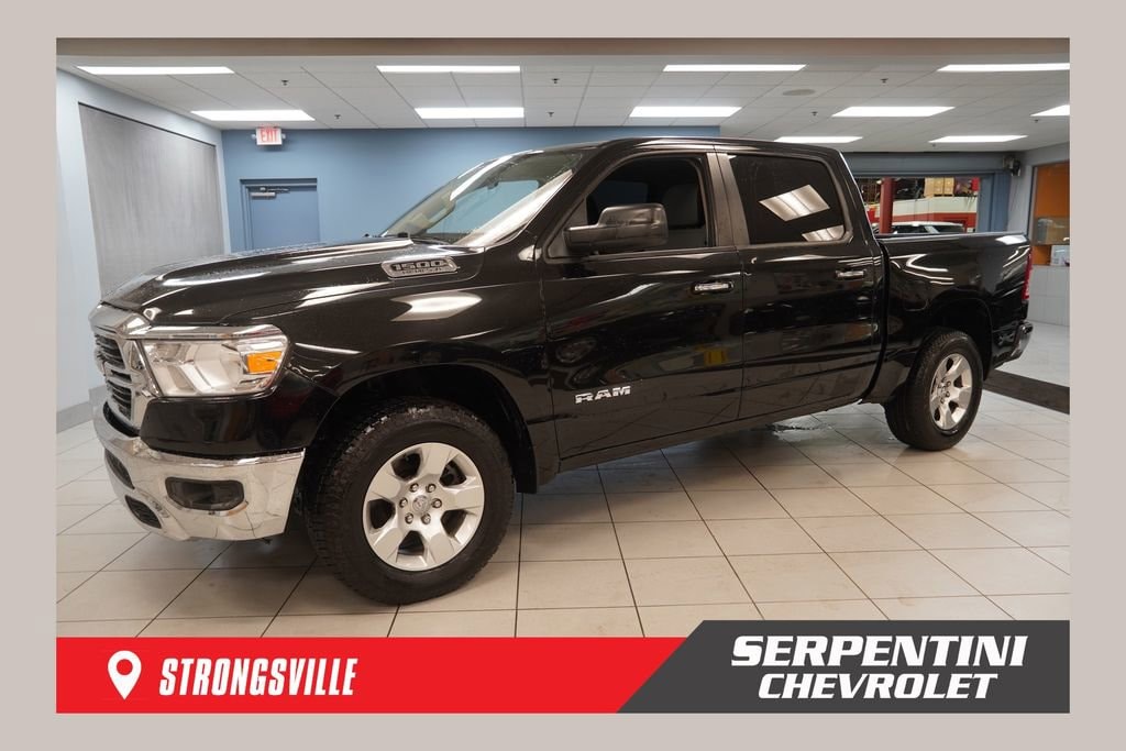 2019 RAM 1500 Big Horn/Lone Star 4x4 Crew Cab 5'7's photo