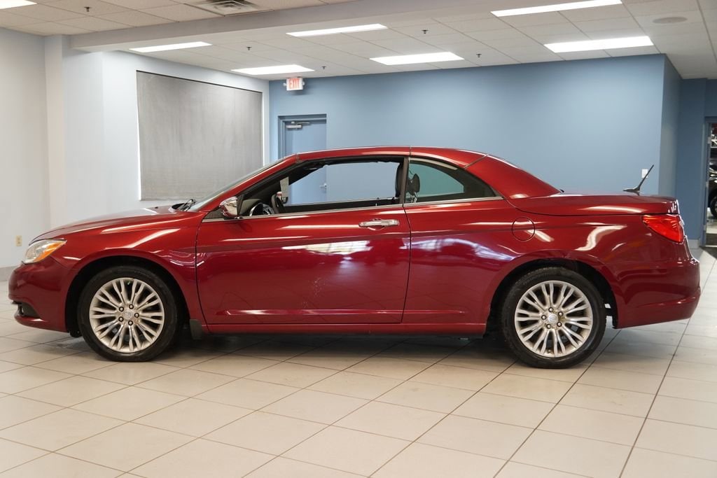 Used 2012 Chrysler 200 Limited Convertible
