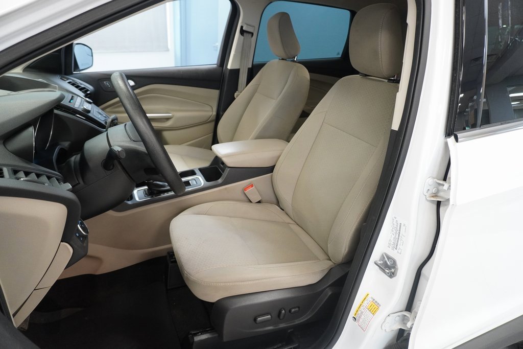 2018 Ford Escape SE photo 2