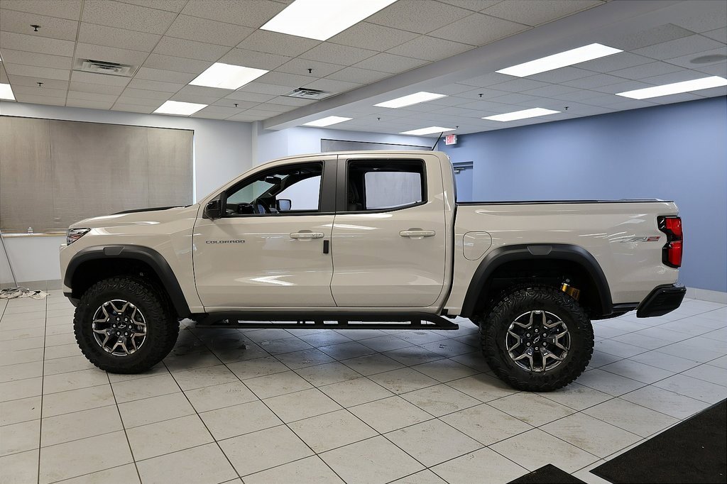 2026 Chevrolet Colorado ZR2 photo 2