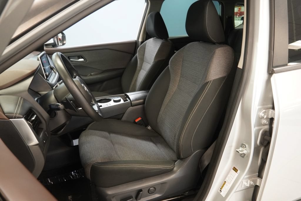 Used 2022 Nissan Rogue SV Intelligent AWD SUV