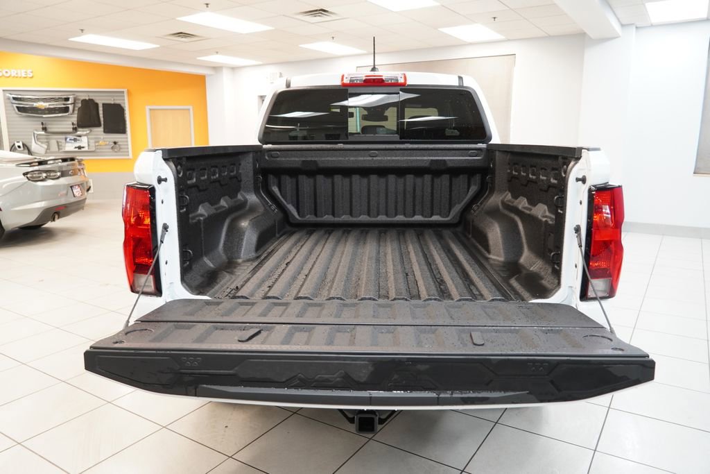 2026 Chevrolet Colorado Work Truck - Photo 8