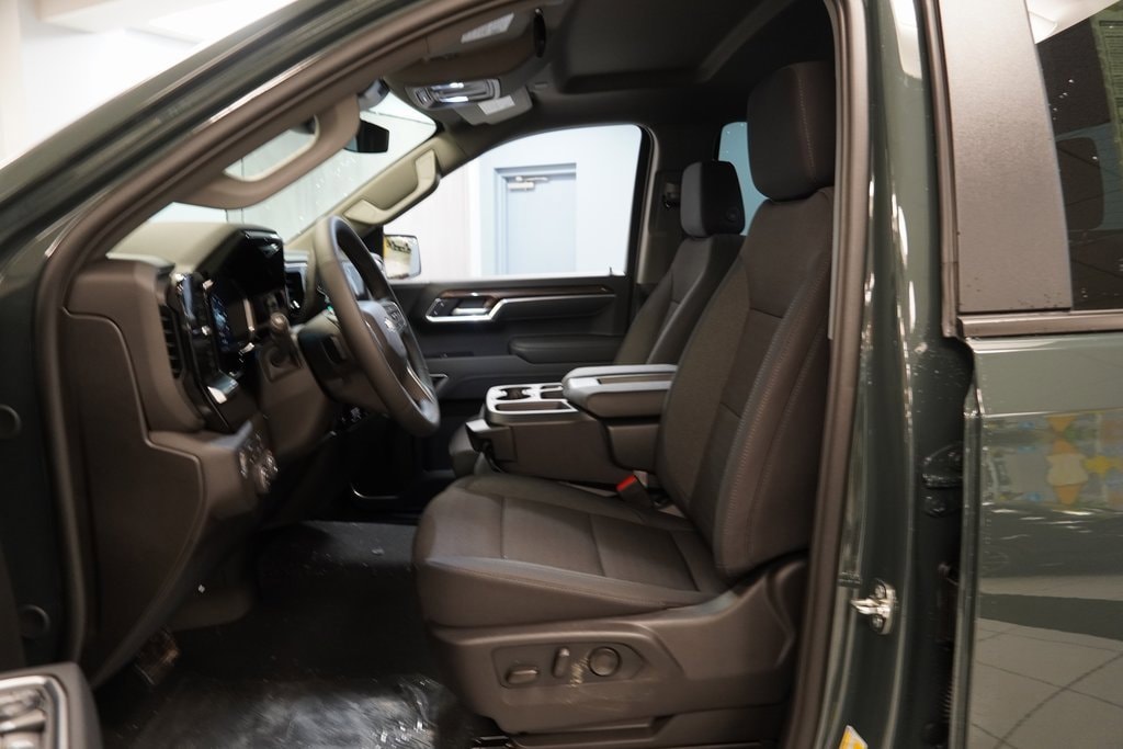 New 2026 Chevrolet Silverado 1500 LT (2FL) Truck