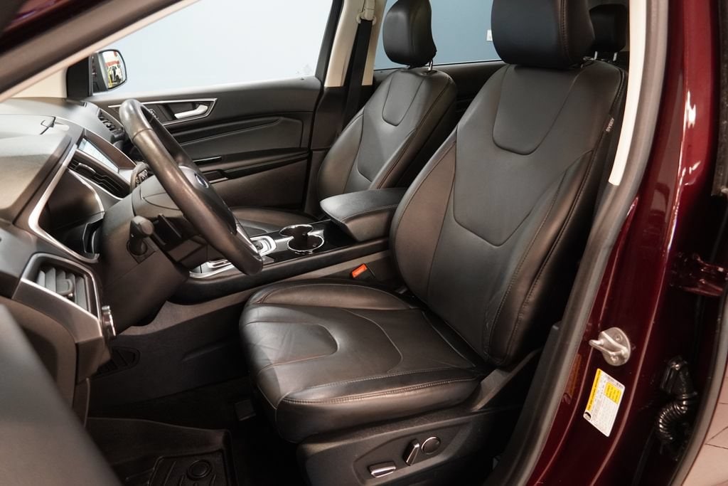 Used 2017 Ford Edge Titanium SUV