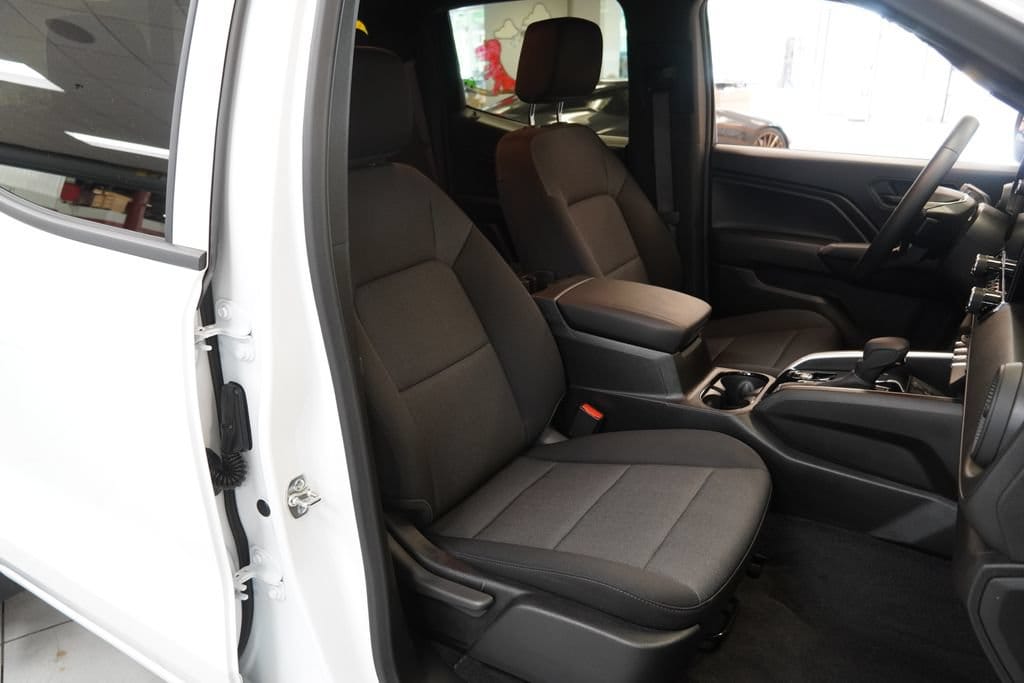 2026 Chevrolet Colorado Work Truck - Photo 21