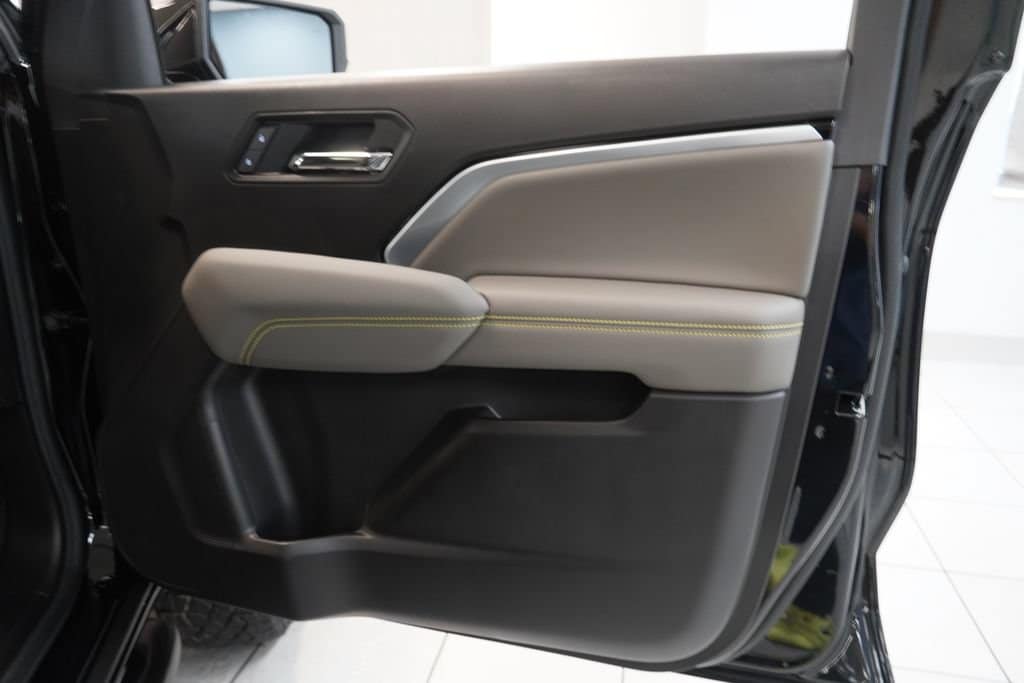 2026 Chevrolet Colorado ZR2 - Photo 34