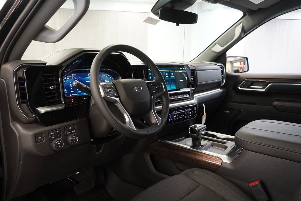 2026 Chevrolet Silverado 1500 LT Trail Boss - Photo 5