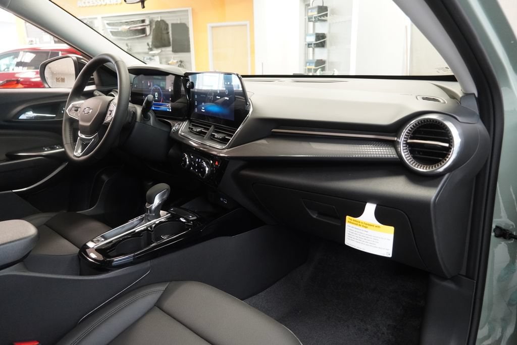 2026 Chevrolet Trax Activ - Photo 34