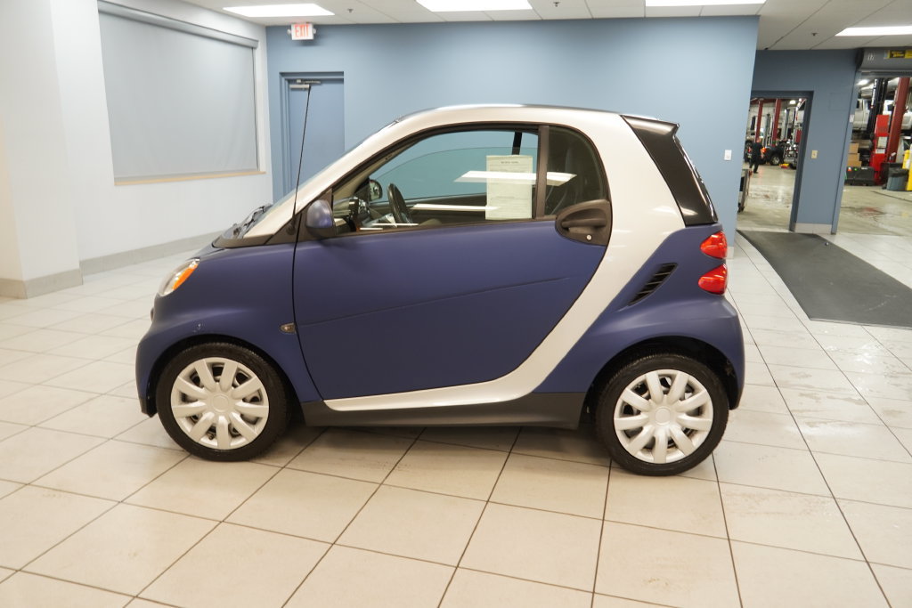 Used 2015 smart fortwo passion with VIN WMEEJ3BA5FK791926 for sale in Strongsville, OH