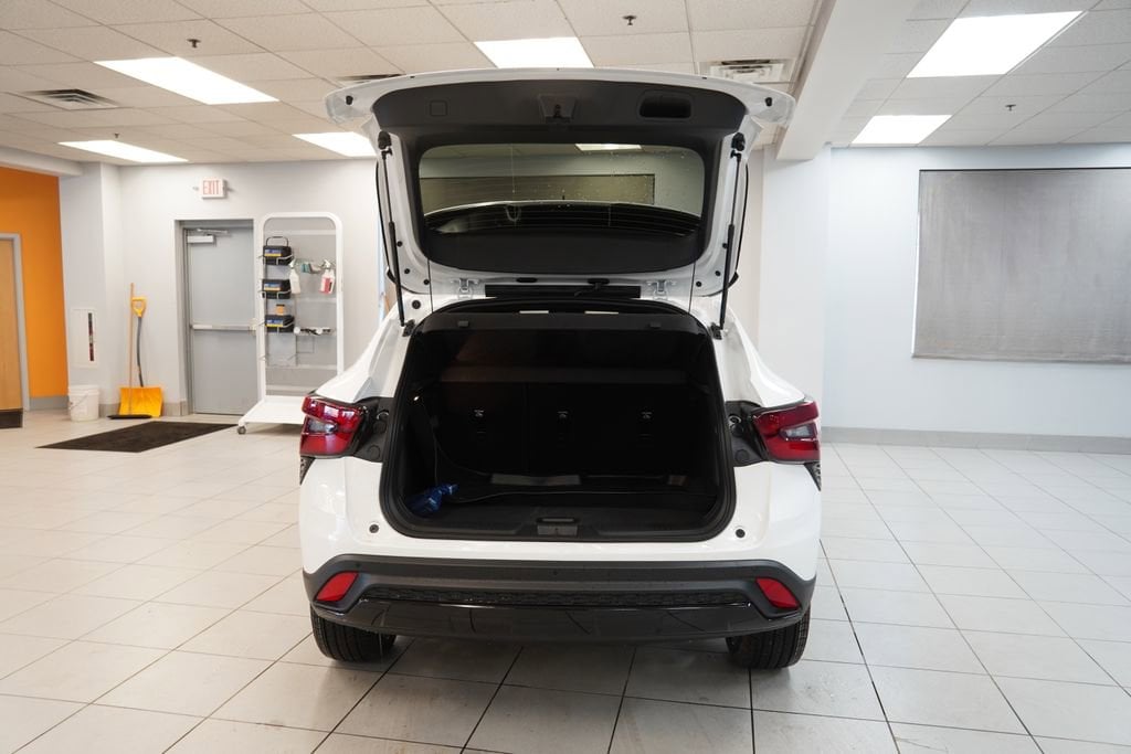 2026 Chevrolet Trax RS - Photo 9