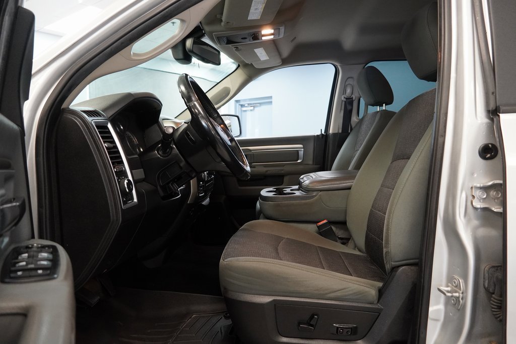 2018 Ram 1500 Big Horn photo 4