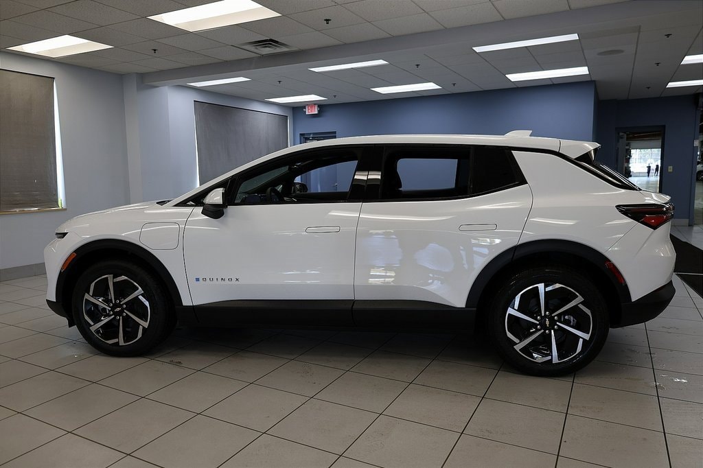 New 2026 Chevrolet Equinox EV LT SUV