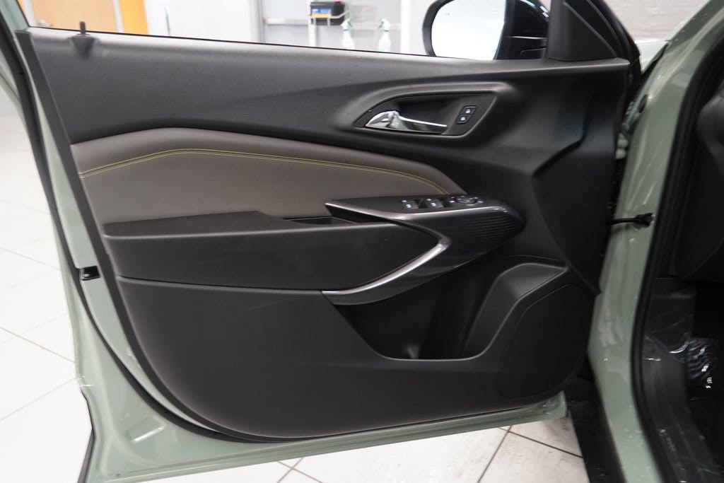2026 Chevrolet Trax Activ - Photo 16